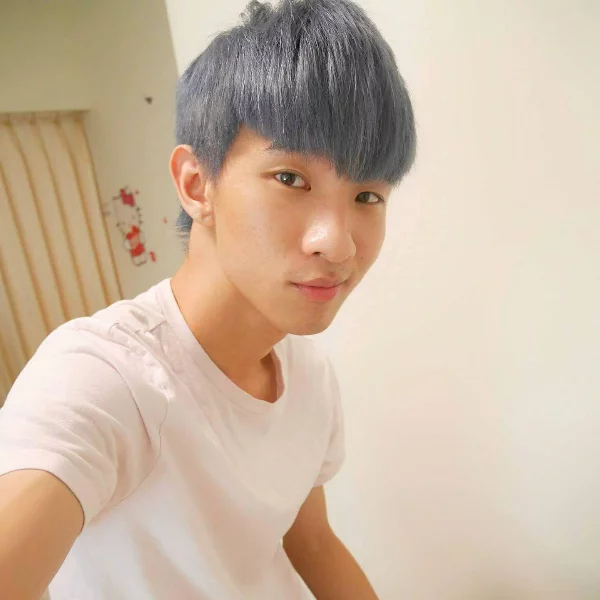 爭議網紅「小玉」嚴肅發聲明「退出Youtube、向去年造成的所有風波致歉」 ：絕對不是炒作！