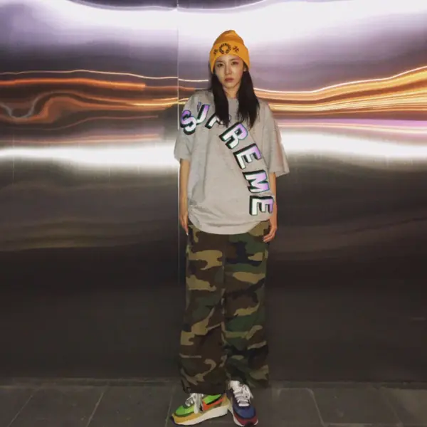Yeezy、THE TEN ⋯夢幻逸品她都有！鞋多到房間都快塞不下，Dara 果然是韓國最強女鞋頭無誤！