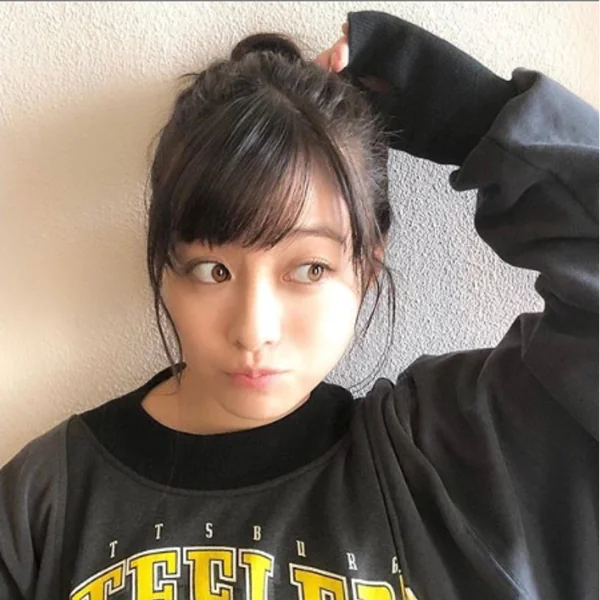 日本第一美少女！橋本環奈一週 7 天都要喝酒，健康檢查結果「竟像個中年大叔一樣」！