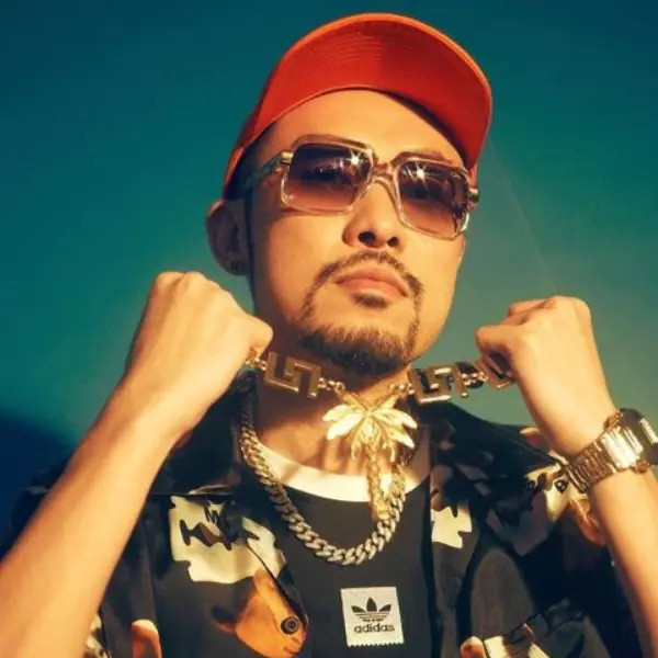 嘻哈男神行頭大 PK！揭曉吳亦凡、熱狗、潘瑋柏「超狂收藏錶款」，猜猜誰是錶迷公認的指標人物？