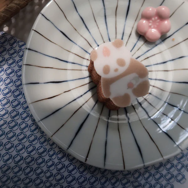 去日本玩必買什麼？東京熱門伴手禮都在這，讓你買到手軟！