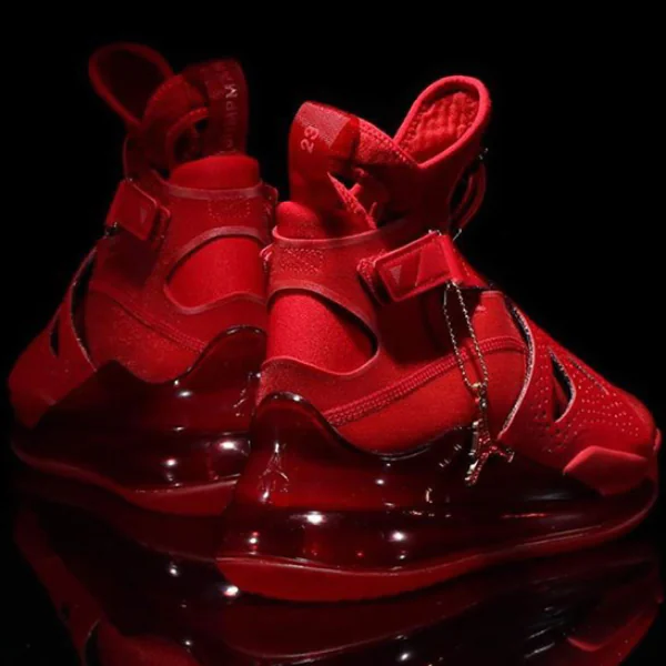 Nike Air Max 720 肥大厚氣墊科技持續延伸！「就是要增高」720 氣墊搭載混血鞋款 TOP.5