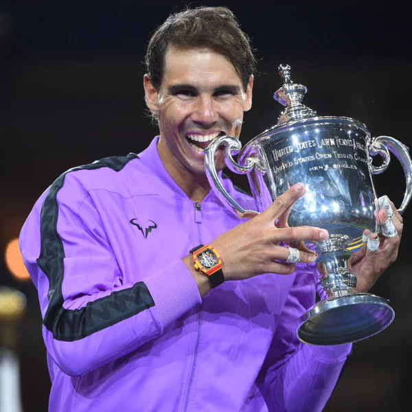 激戰將近 5 小時！美網「蠻牛」Rafael Nadal 擊敗 23 歲俄羅斯小鮮肉，勇奪第 19 座大滿貫冠軍！