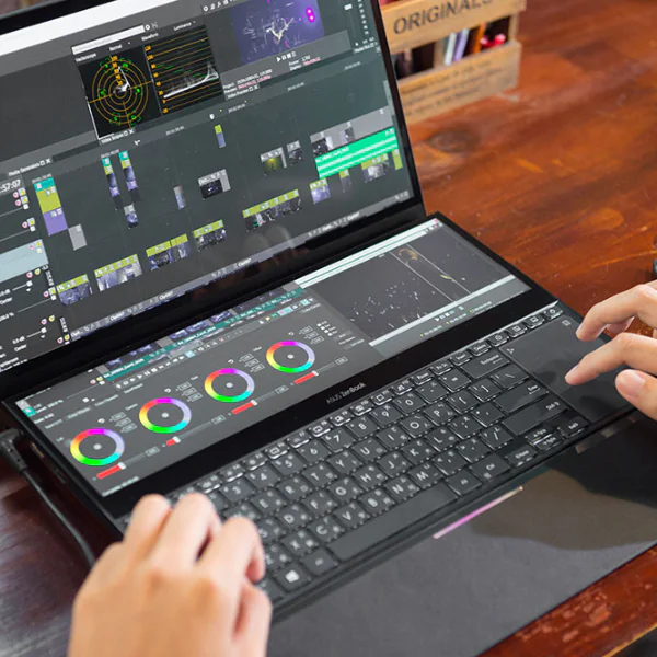 最潮筆電來襲！網友們瘋狂討論的 ASUS  ZenBook Pro Duo！影像創作者是否都該擁有一台？