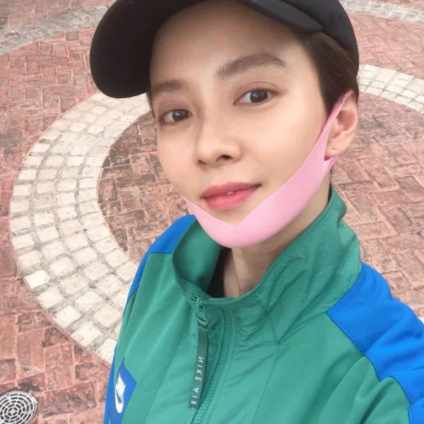 《Running Man》「懵智」宋智孝年近 40 素顏照樣美在等！全靠這 3 個祕技養出「超強童顏」！