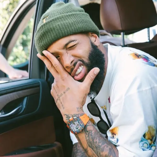 【老 J 推車】萬人迷駕到！細數 NFL 球星 OBJ「5 大名車收藏」，Supreme 版本的賓士你看過嗎？