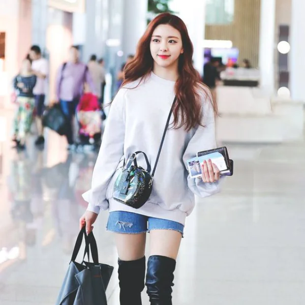 超反差！ITZY 門面擔當 Yuna 火辣外表下其實最愛「這樣穿」？網友：直接被電暈❤
