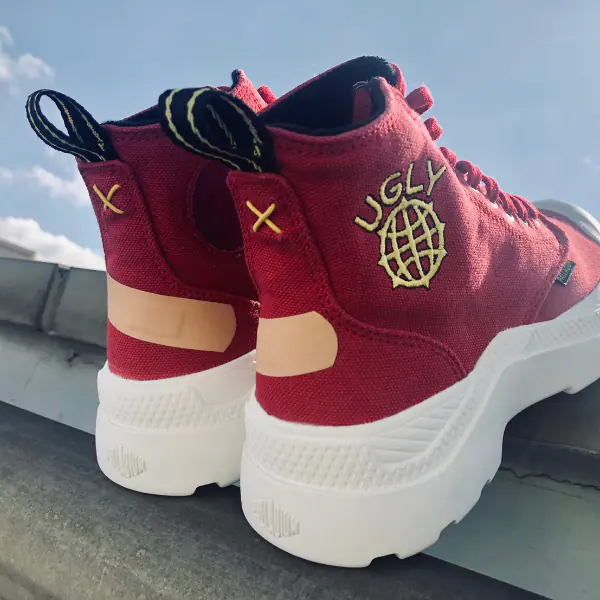 只有 120 雙！ JUKSY 搶先開箱 PALLADIUM x UGLYWORLDWIDE  聯名鞋：這 5 個彩蛋就夠值得搶了！