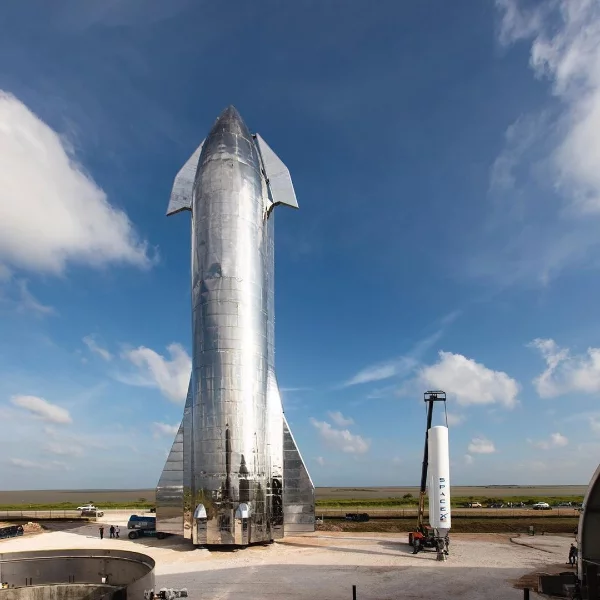 最狂火星漫遊？ Elon Musk 打造超巨型火箭將可承載百人