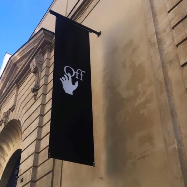 Off-White 全新 Logo 曝光　揮別招牌箭頭與黑白條紋