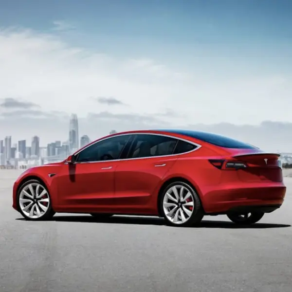 你有聽過綿羊叫或是放屁的汽車喇叭聲？TESLA 近日將認真推出客製化喇叭聲效
