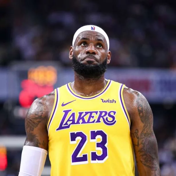 Morey 的推文應該要遭到懲處？！詹皇不支持 NBA 主席處理方式，引發眾多球迷極大爭議！