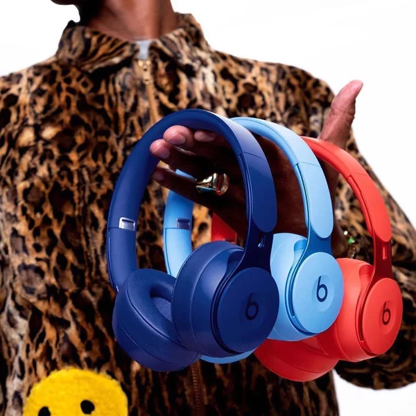Beats Solo Pro 新一代頭戴耳機開放預購　追加 Siri 抗噪等最新強大功能
