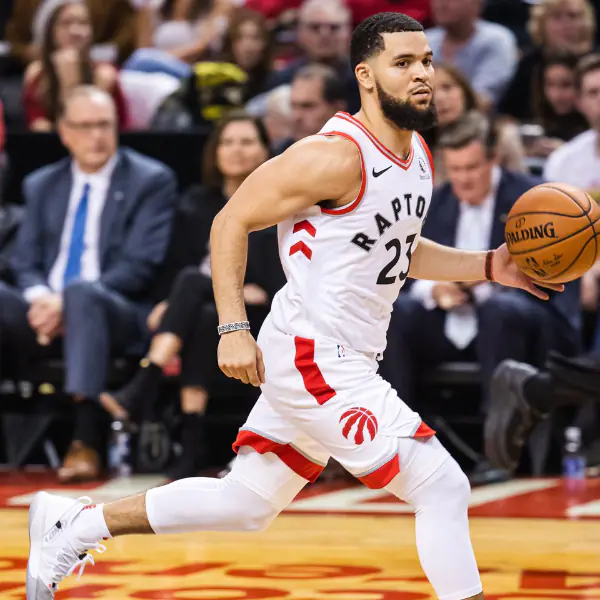 NBA 速報 ／ Kawhi 走也沒差！冠軍班底 VanVleet 和 Siakam 合力狂轟 68 分，暴龍擊敗鵜鶘拿下本季首勝！