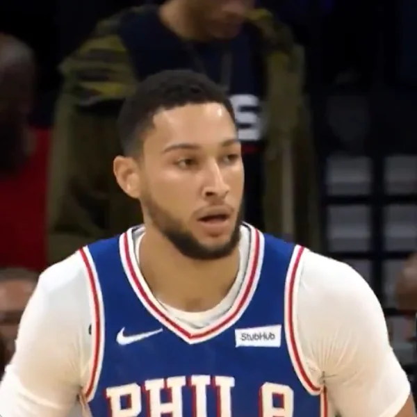 NBA 速報／這什麼情形？Tristan Thompson 連續命中 2 顆三分球，Ben Simmons 在一旁顯得超尷尬⋯