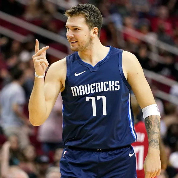 NBA 速報／完勝大鬍子！Doncic 砍 41 分 10 助攻率獨行俠擊墜火箭，超狂表現再創多項新紀錄！
