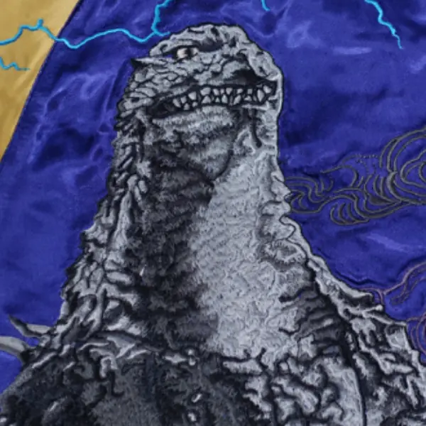 怪獸之王穿上身！冬天最煞氣的「哥吉拉橫須賀外套」開賣，刺繡細節美到我哭出來！