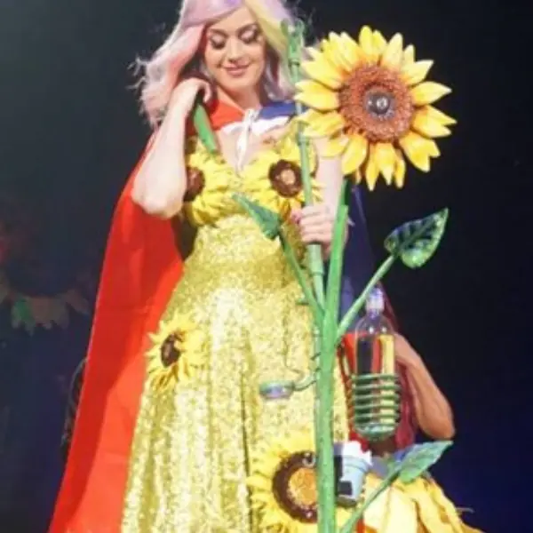 不只 Lady Gaga，連小賈都曾不小心「摔碎玻璃心」！盤點那些「被中國封殺」的超級大咖們！