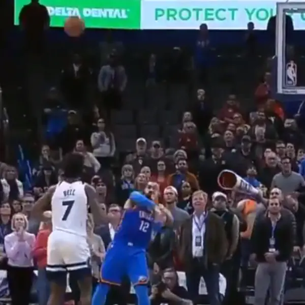 NBA 速報／我看了什麼！Steven Adams「超扯長傳」投進壓哨球，幫助雷霆擊退灰狼完成驚奇大逆轉！