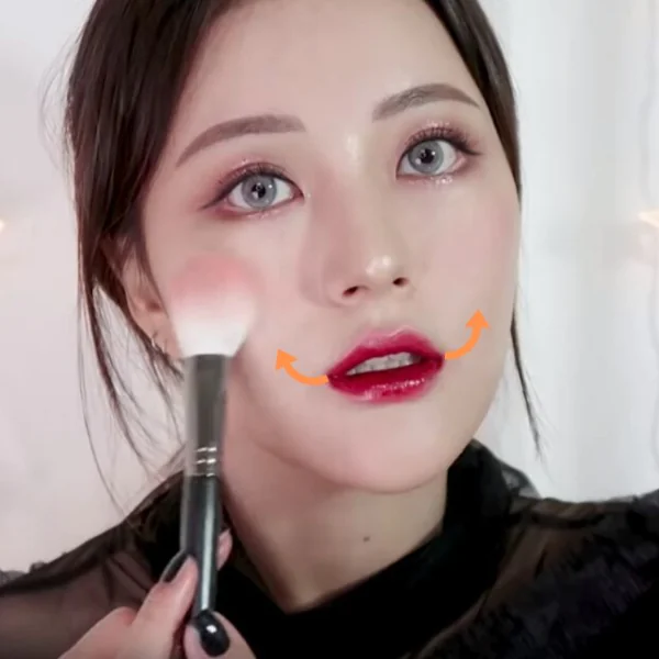 什麼年代了還在煙燻妝？這三大「精緻妝容」才是跑趴撩男必勝絕招！