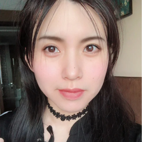 「23 人名字寫錯 15 人」女記者遭網友罵翻肉搜，照片一曝光立刻大翻盤：名字寫錯很重要嗎？