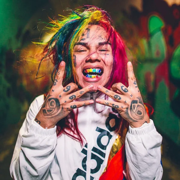 最快明年出獄！6ix9ine 最終被判「天價罰鍰」！網友：開始擔心他的安全了⋯