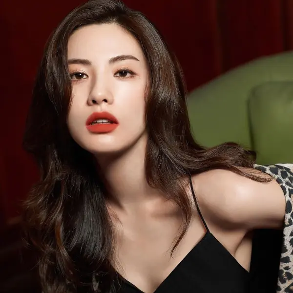 Nana 林珍兒／林珍娜「辣露美背」登熱搜：全靠簡單 2 招輕鬆達陣！