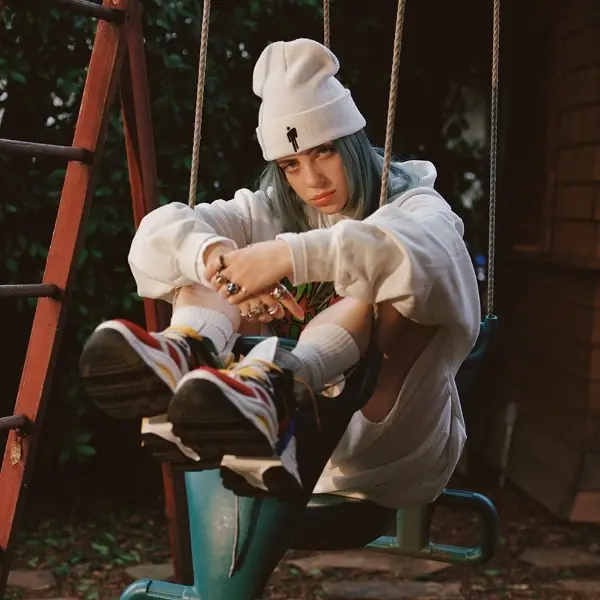超越泰勒絲、紅髮艾德！去年全球專輯銷量 Top 10，Billie Eilish 首張專輯就奪冠！