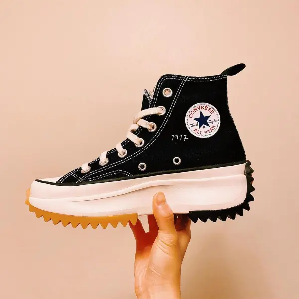 妳 2019 年最大遺珠是它嗎？ Converse x  JW Anderson 平民款登場！編輯：「售價直接減一千元！」