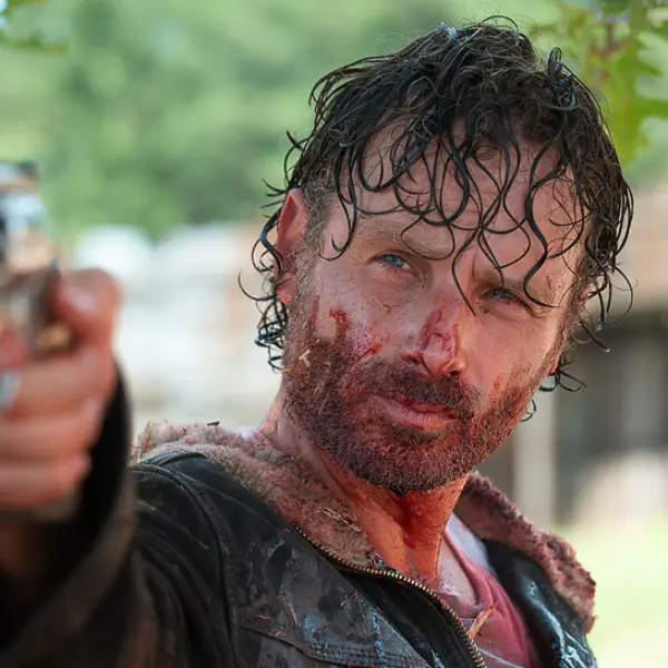喪屍還沒殺完！製片保證《陰屍路》電影版將會更精彩，繼續講述 Rick Grimes 故事！