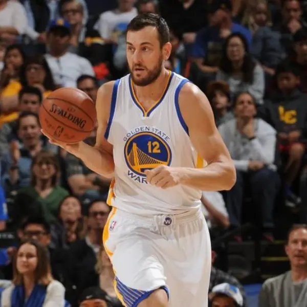 東京奧運／床都是用紙做的！東奧選手村設施超環保，前 NBA 球員不滿：這樣是要如何在床上「啪啪啪」？
