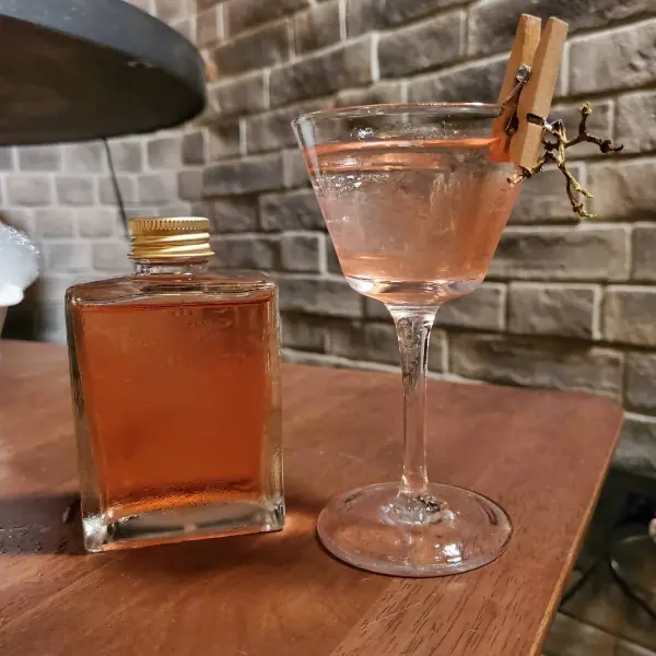 愛喝妹酒的人請進！3 間超適合女子聚會的餐酒館推薦，想談心來這裡就對了！