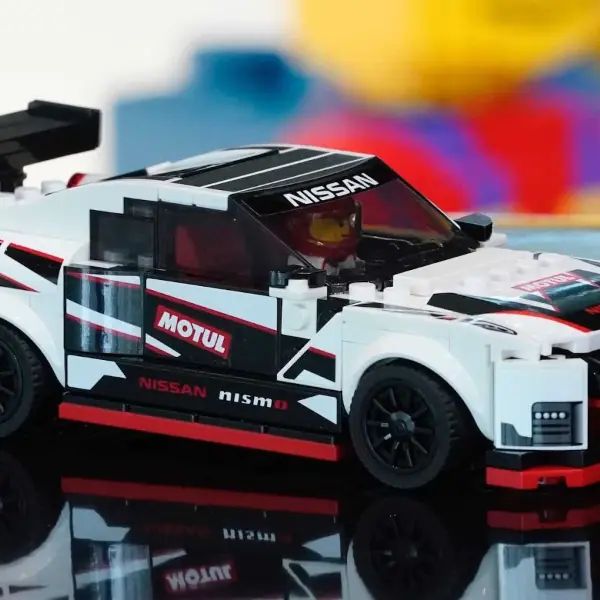 這台我買得起！樂高推出 GT-R Nismo 跑車模型，「東瀛戰神」縮小版本依舊帥到不行！