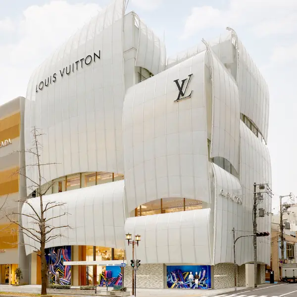 全球首家「LV 咖啡廳」將於日本開幕！大阪必訪的 3 家名牌咖啡廳，買不起精品至少你還吃得起！