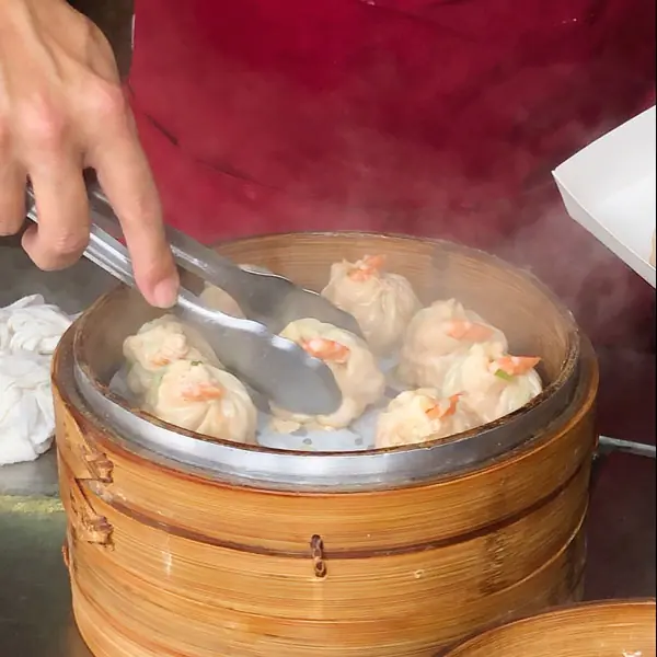 新美食戰場在這！中壢私藏平價大份量美食大公開，泰式、早午餐、甜點都料多超豐富！