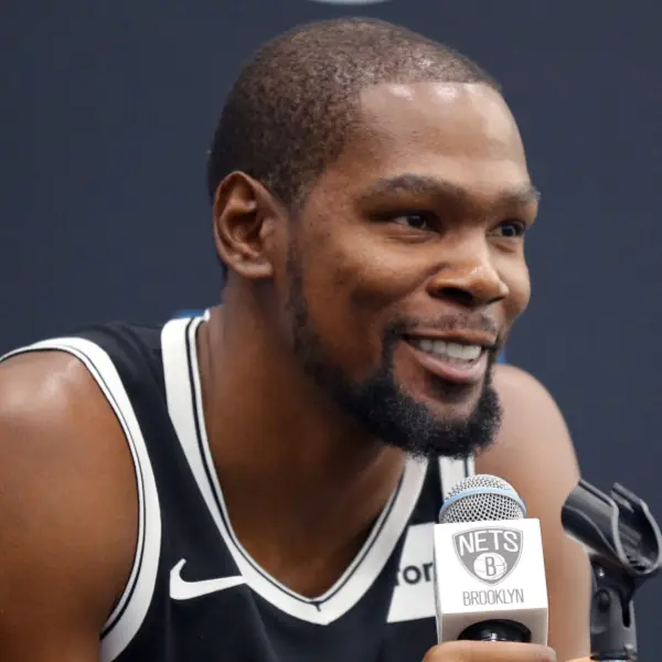 勇敢做自己？Kevin Durant 坦承他仍會開「分身帳號」回嗆網友：我就只被抓到那一次而已！