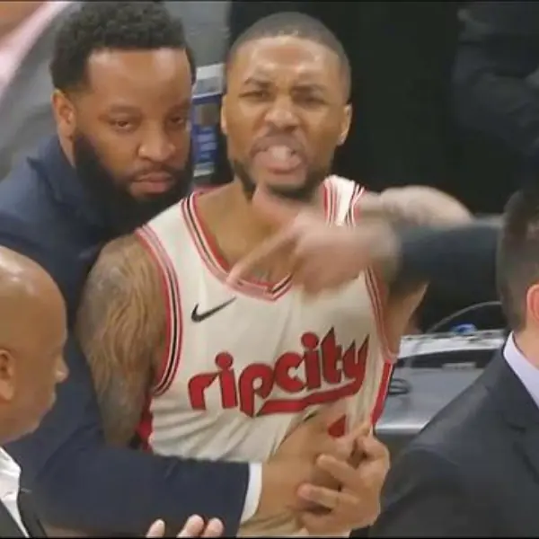 就是不爽！Damian Lillard 遭嚴重「誤判」向聯盟暴怒狂嗆，NBA 主席疑似「心虛」不敢罰款⋯