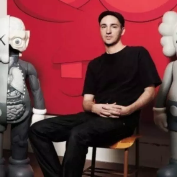 【J 頭調查局】KAWS 聯名球鞋不夠看，現在連 BMW 都可以合作！街頭藝術商業化真的有搞頭嗎？