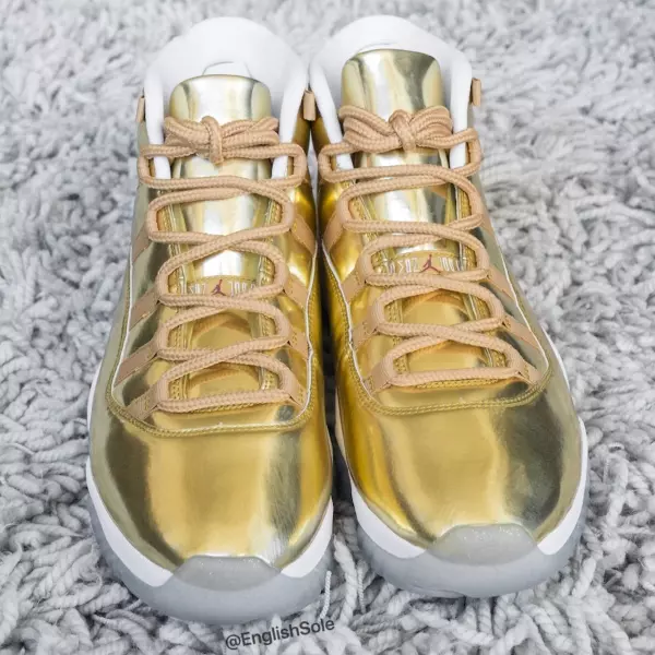 全球限量 10 雙！Drake x Jordan 聯名「土豪金 AJ11」 諜照曝光！辣個細節光看圖就雞皮疙瘩⋯