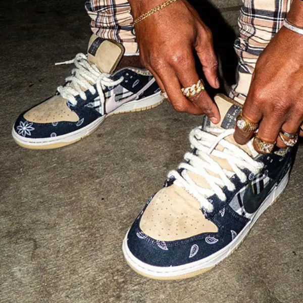 官方證實！ Travis Scott x Nike SB 超帥神鞋將在這「兩個地方」發售！ 鞋頭崩潰：是在哈囉？