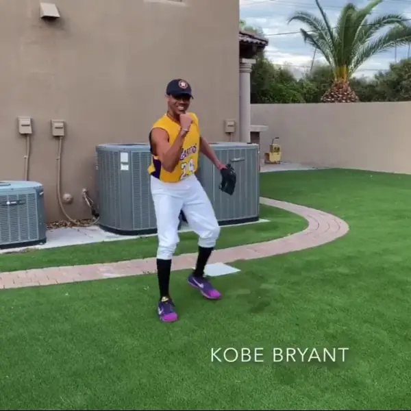 笑到並軌！國外模仿達人呈現「NBA 球星打棒球」樣貌，網友狂讚：根本一模一樣！
