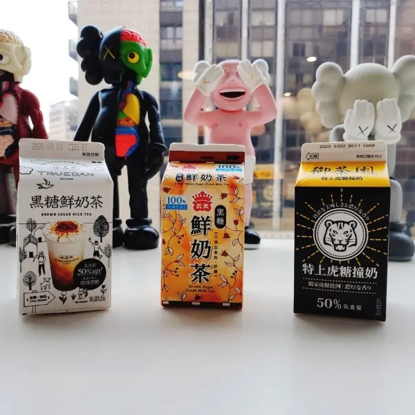 【吃貨出任務】還沒喝就先被黑糖味爆擊！3 款超商黑糖鮮奶茶大亂鬥，螞蟻人必喝「這款」