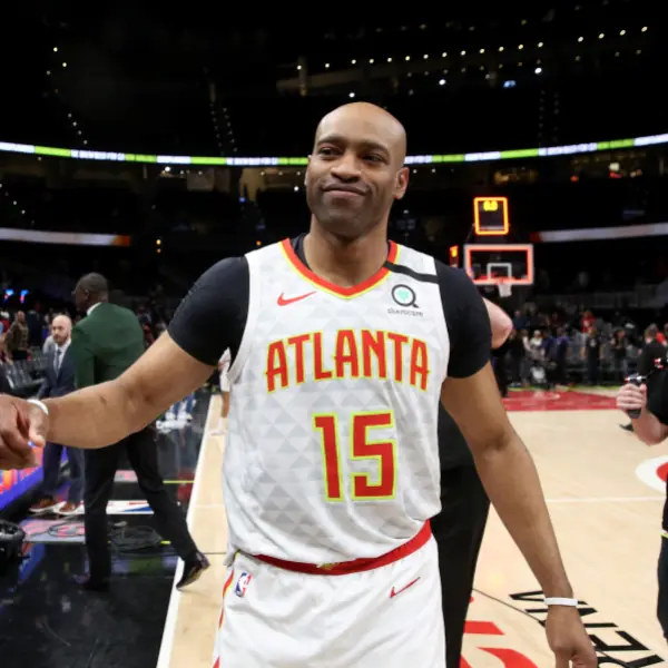 不完美落幕！Vince Carter 22 年 NBA 生涯恐將突然告終，本人無奈：用這種方式說再見好奇怪⋯