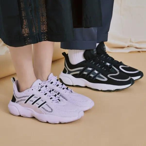 玩翻經典！宋偉恩、葛盈瑄 feat. adidas Originals 跨世代鞋款！韓系、潮流一雙橫掃街頭！