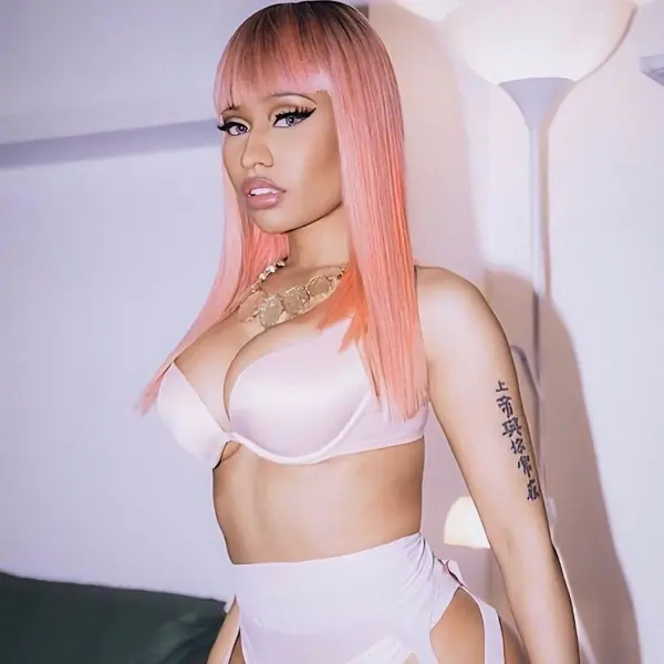 真正饒舌女皇！妮姬米娜正式史上最富有的女 Rapper，以「驚人資產」稱霸全球樂壇！
