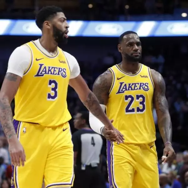 NBA 暴增至 14 例！湖人 2 名球員「新冠病毒」確診，綠衫軍「聰明哥」主動坦承遭感染！