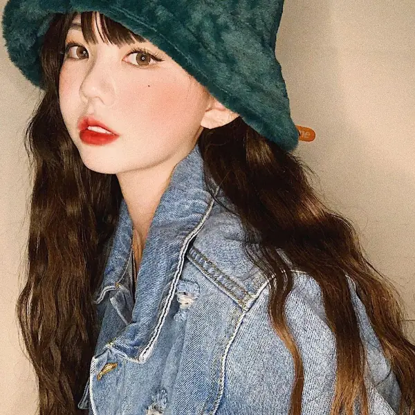 老公只有 18 歲！韓國巨乳童顏「洪瑛琦」真實年齡驚呆網友！超狂學妹臉靠「噴」來的？