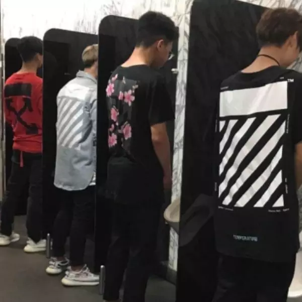 村上隆小花、Off-White 滿街撞！台灣街頭最常見潮流單品就是「這些」