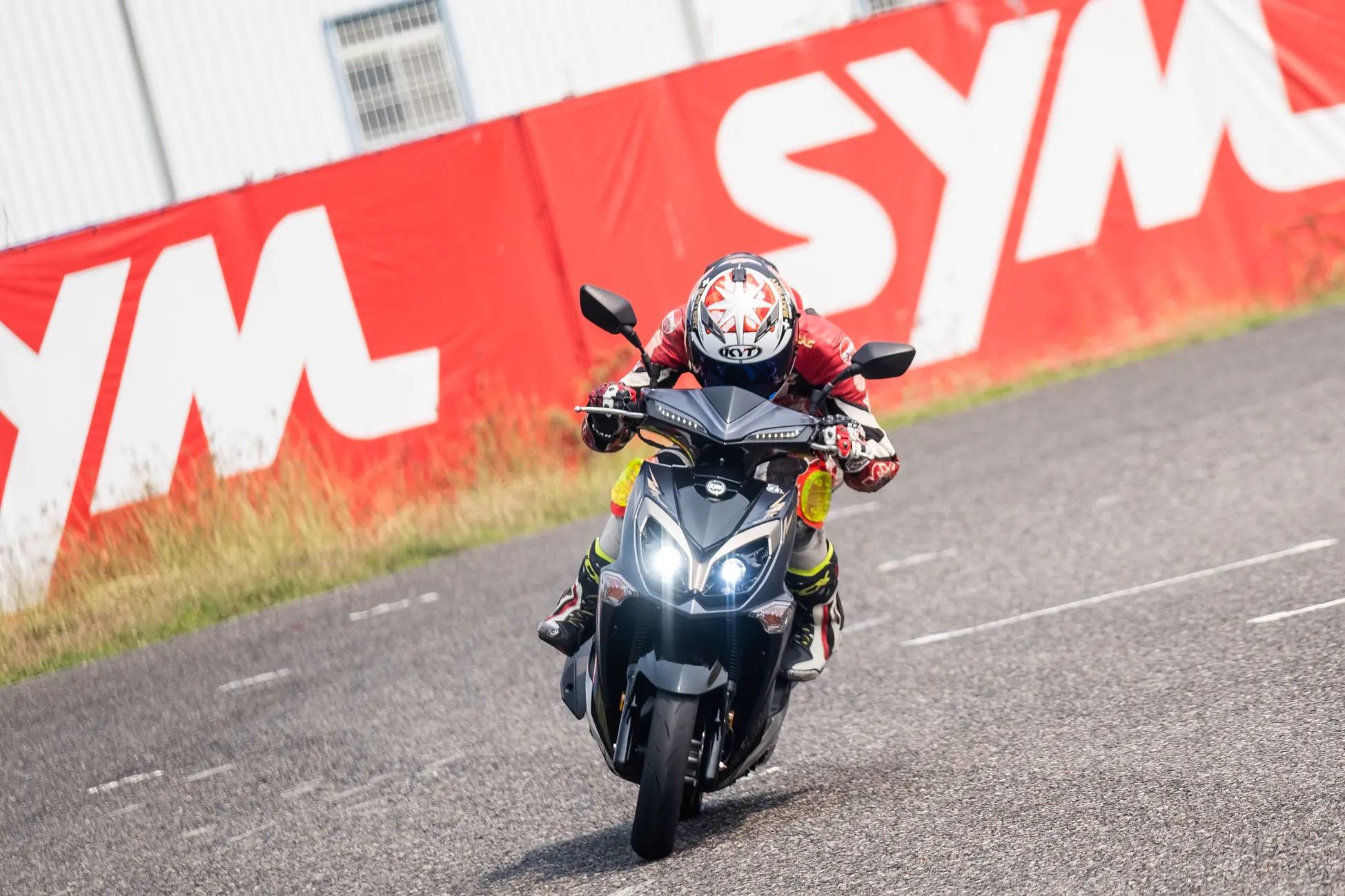 SYM賽道王者JET SR競化登場  首購雙重優惠中
