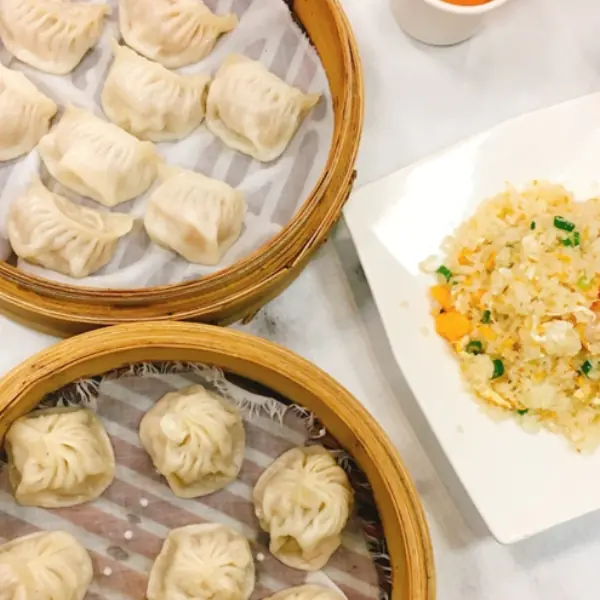 想吃小籠包不用跑到鼎泰豐！嚴選台北中式餐館，爆漿小龍包、蒸餃、酸辣湯全都有！